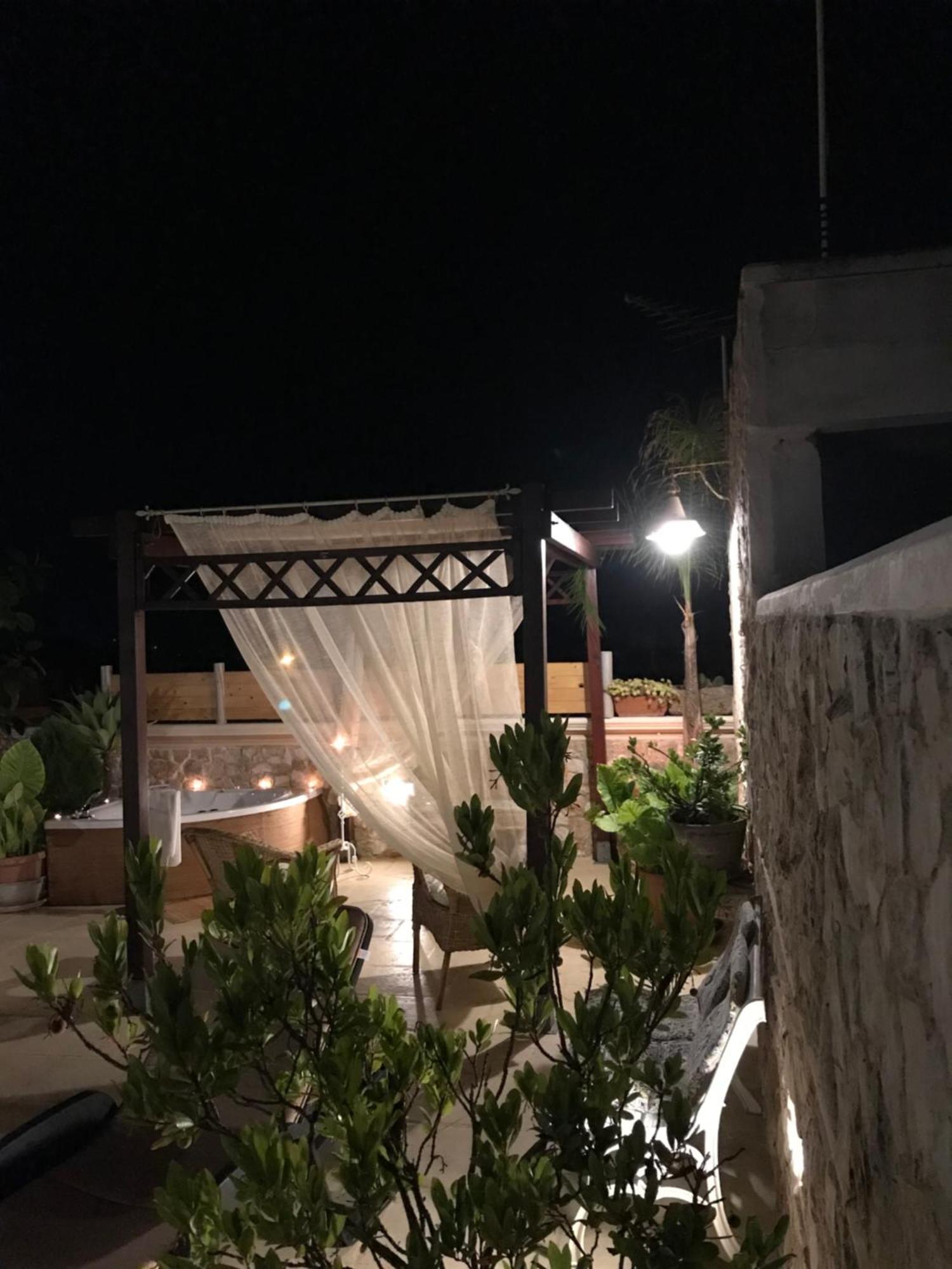 شقة No Vabbe! Penthouse… توري سانتا سوزانا المظهر الخارجي الصورة
